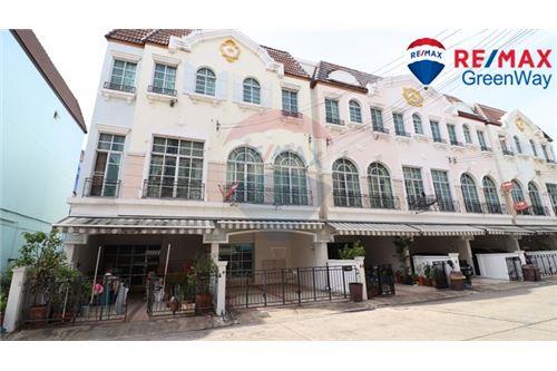 Condo second-hand single house for sale Suan Luang for rent